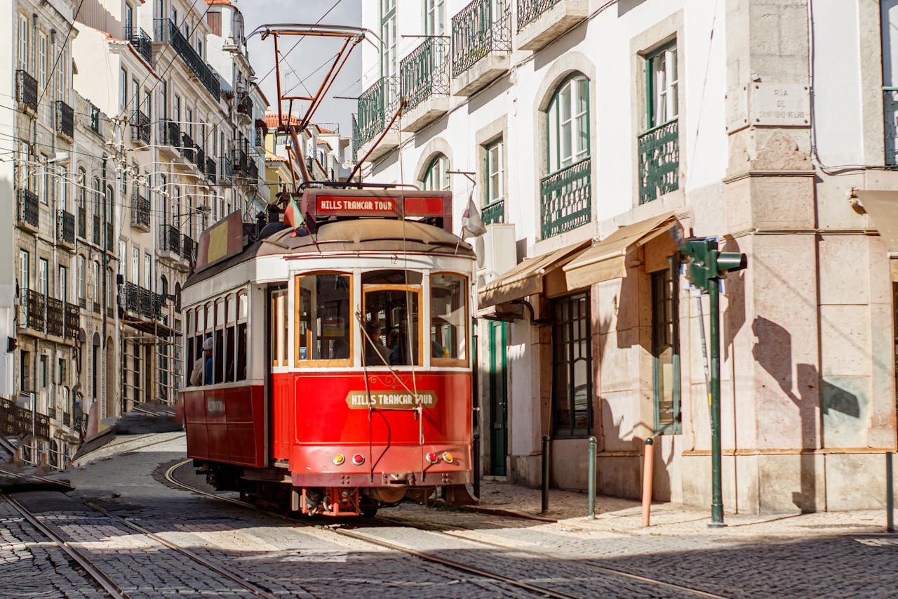 Autotransport van of naar Portugal